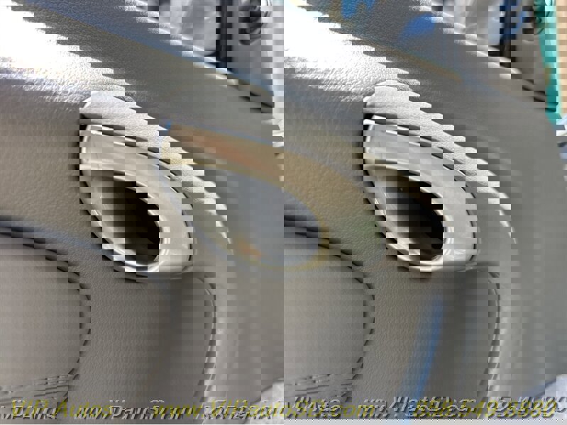 Used 2001 Porsche 911 Carrera 4 image 29