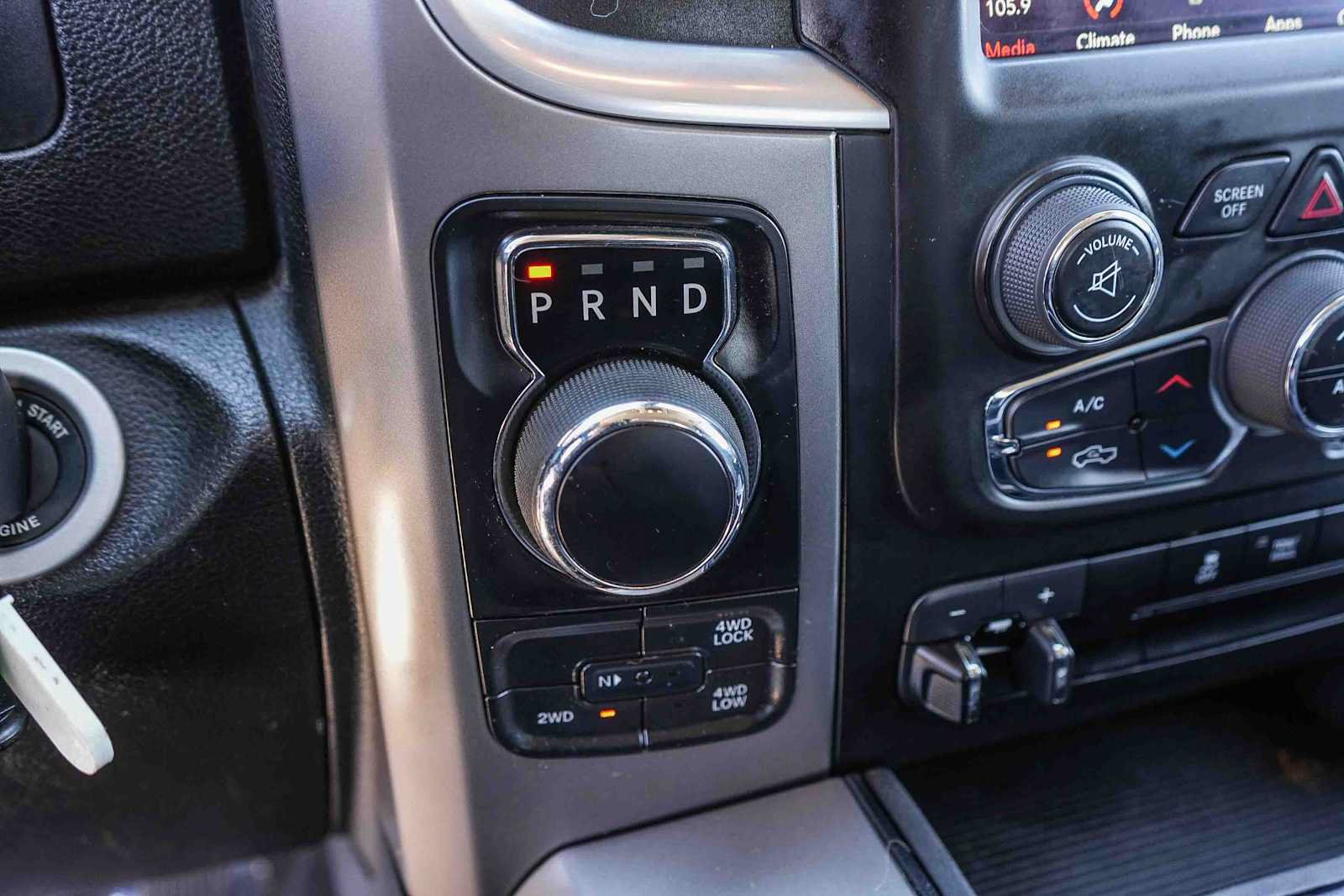 Used 2023 RAM 1500 Classic SLT w/ Trailer & Traction Group AWD/4WD image 19