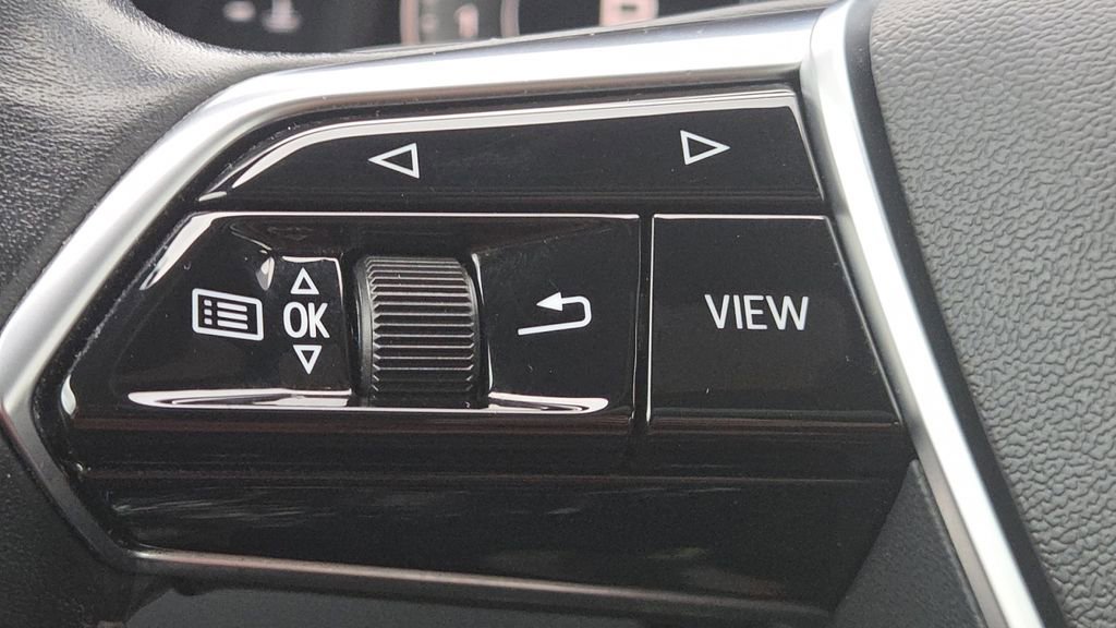 Used 2022 Audi A6 3.0T Premium Plus image 15