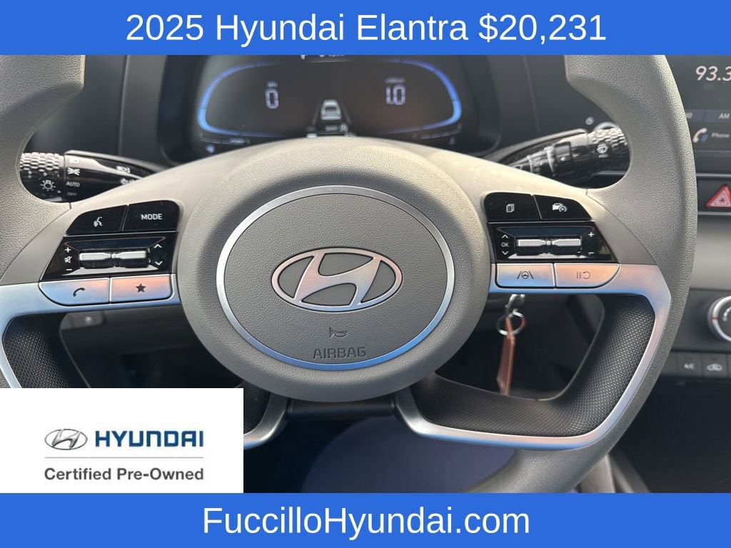 Certified 2025 Hyundai Elantra SE image 14