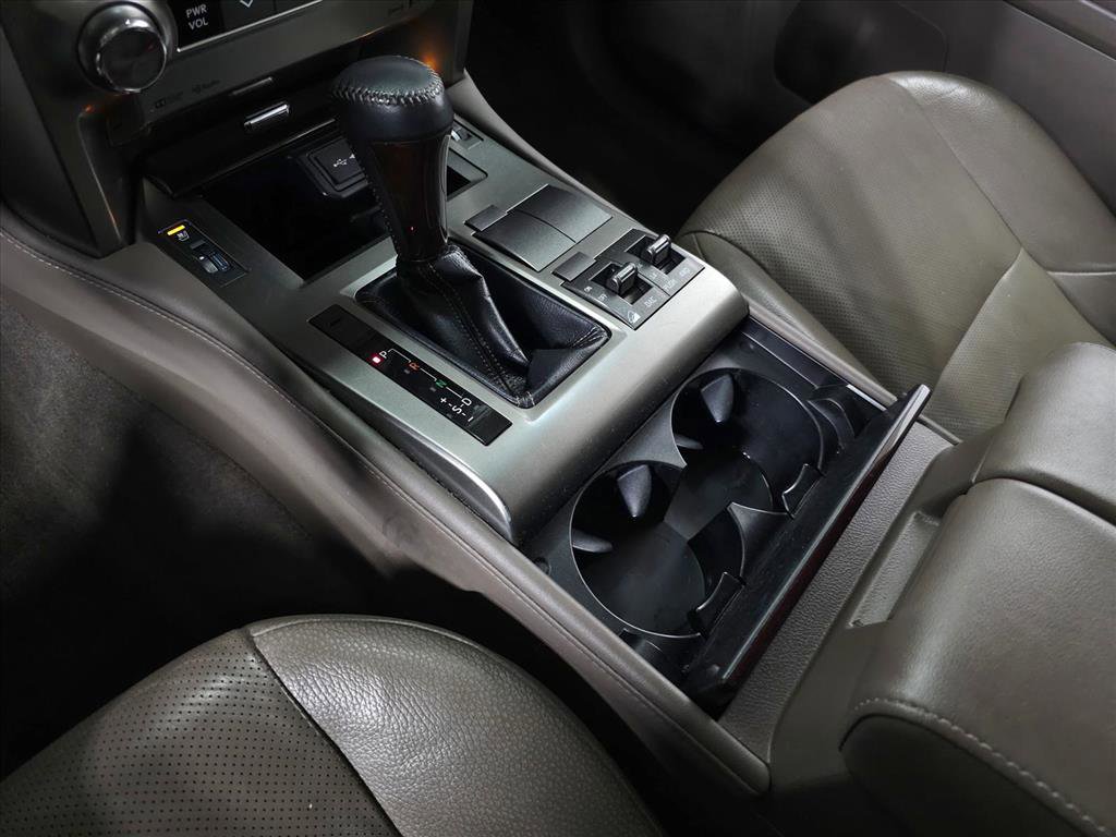 Used 2017 Lexus GX 460 image 26