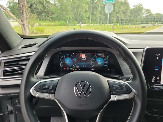 Used 2024 Volkswagen Atlas Cross Sport SE FWD image 26