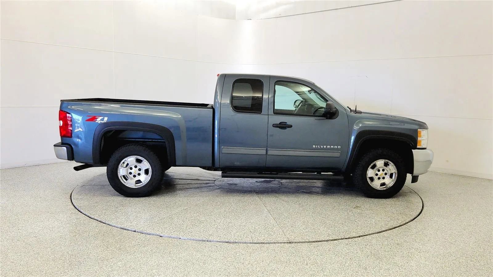 Used 2013 Chevrolet Silverado 1500 LT w/ All-Star Edition AWD/4WD image 8