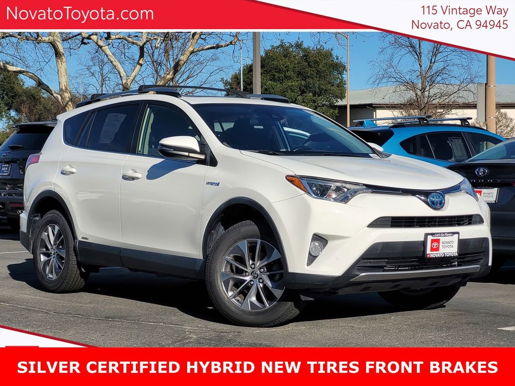 Used 2017 Toyota RAV4 XLE w/ Convenience Package image 1