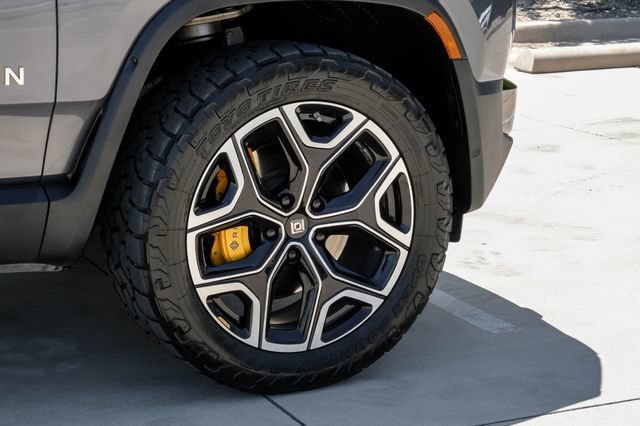 Used 2023 Rivian R1S Adventure AWD/4WD image 60