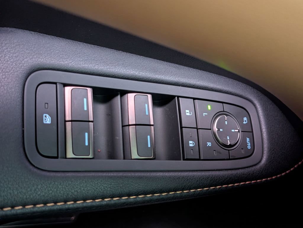 Used 2025 Lexus RX 350 Premium Plus w/ Accessory Package (K3) image 46