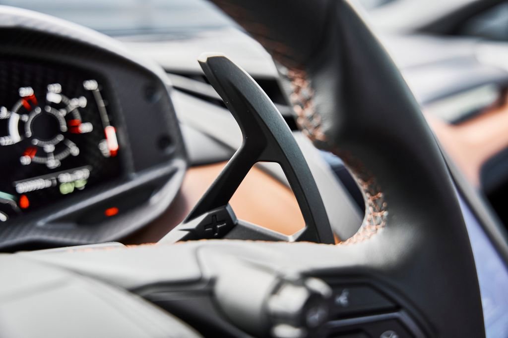Used 2025 Lamborghini Revuelto AWD/4WD image 61