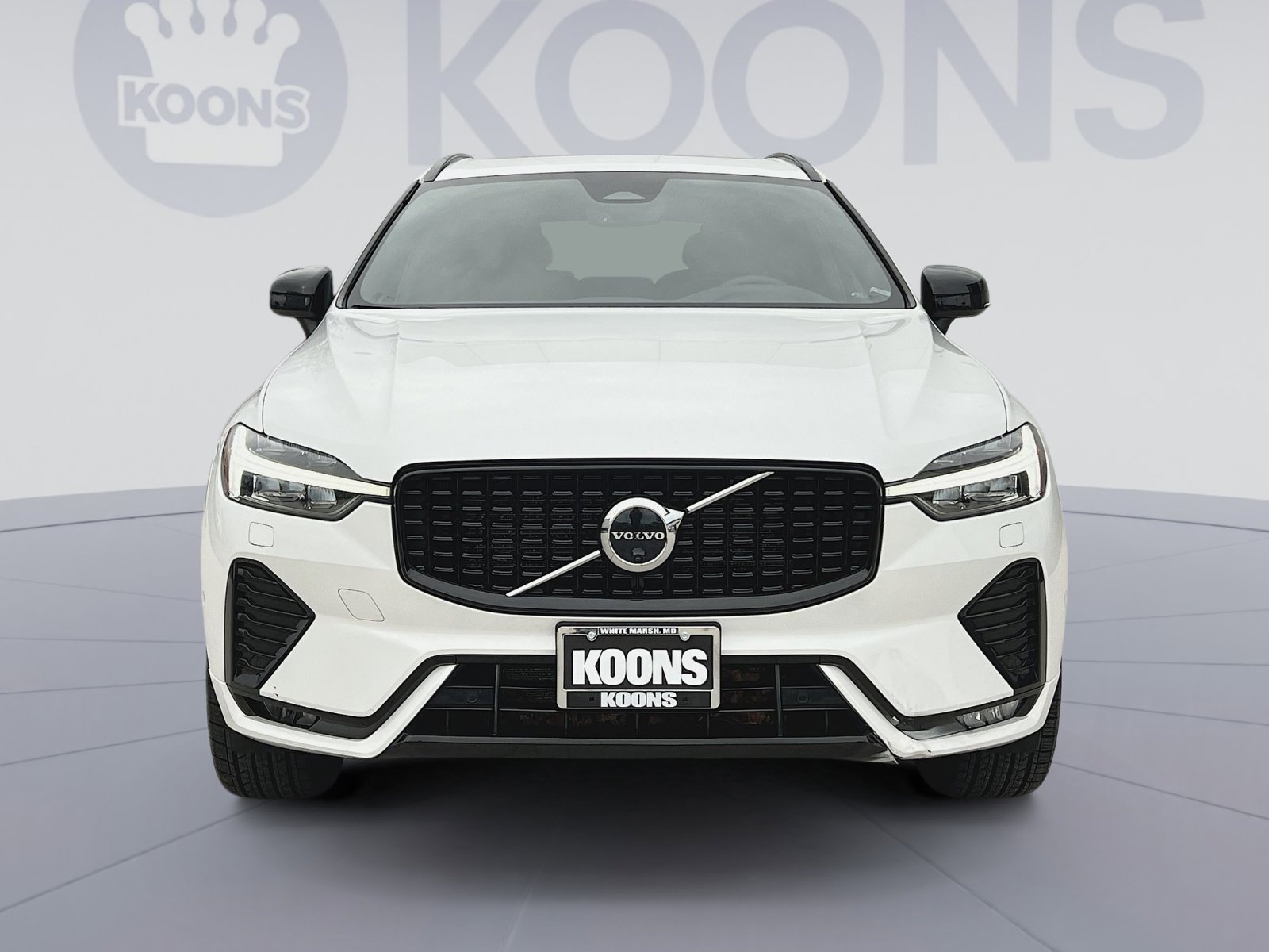 Certified 2023 Volvo XC60 B5 Plus w/ Climate Package image 11