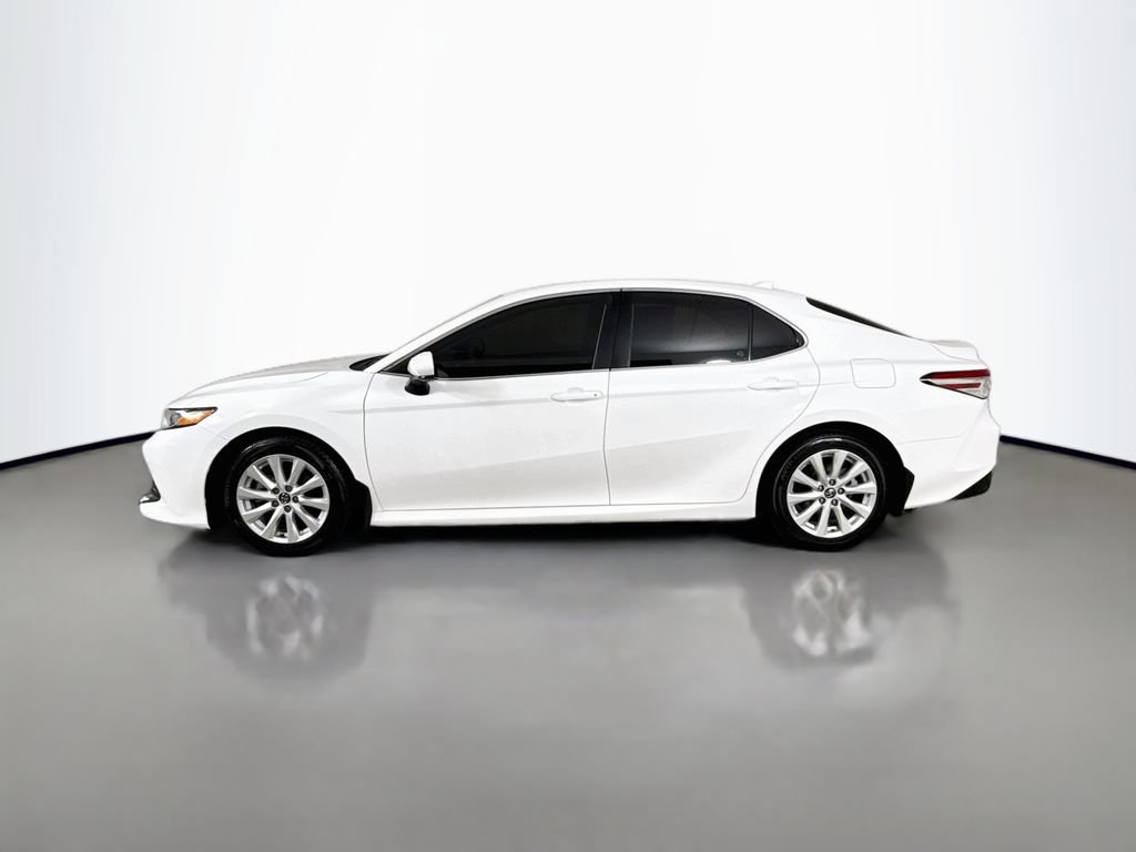 Certified 2020 Toyota Camry LE FWD image 4