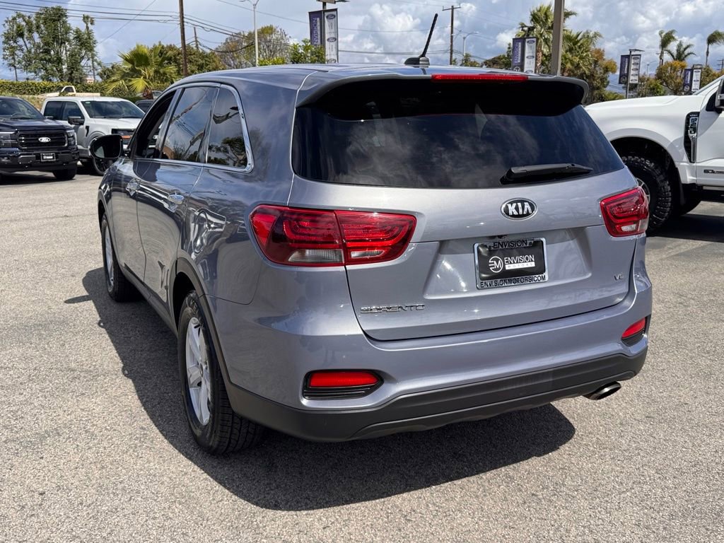 Used 2020 Kia Sorento LX FWD image 10