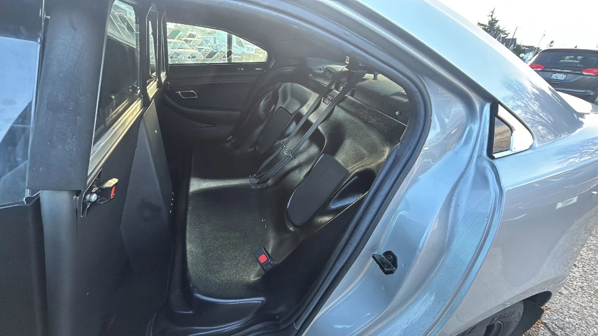 Used 2014 Ford Taurus Police Interceptor AWD image 18