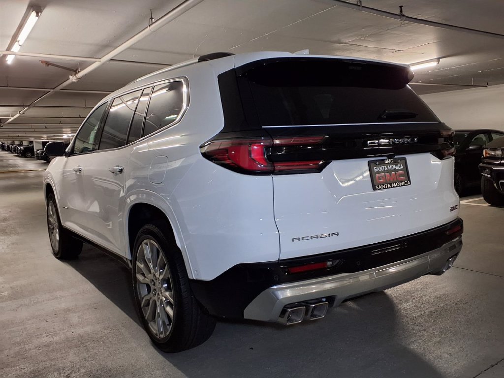 New 2027 GMC Acadia Denali w/ LPO, Floor Liner Package FWD image 10