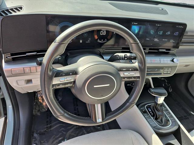 Used 2024 Hyundai Kona SEL AWD/4WD image 11