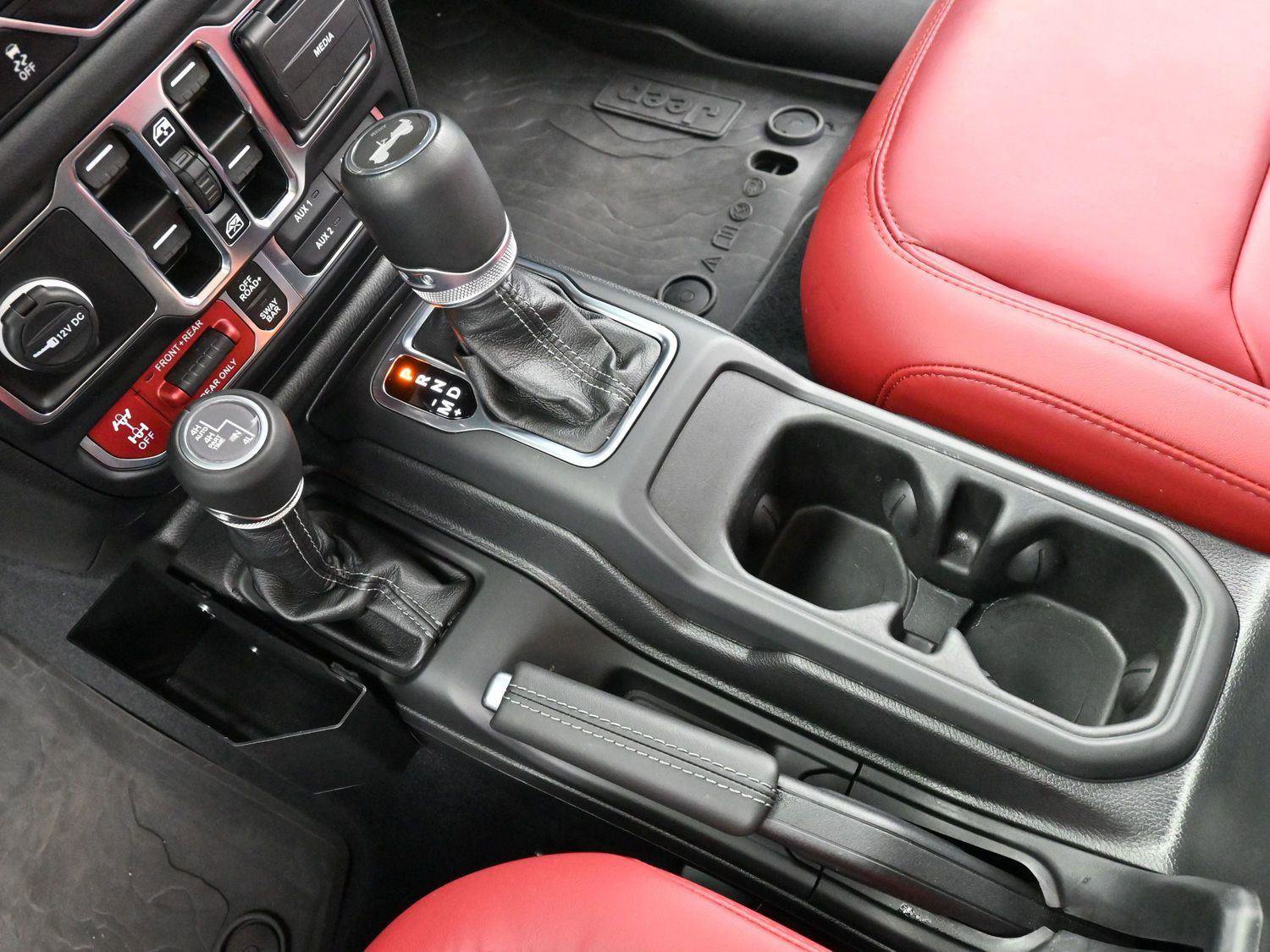 Used 2024 Jeep Wrangler Unlimited Rubicon 392 image 24