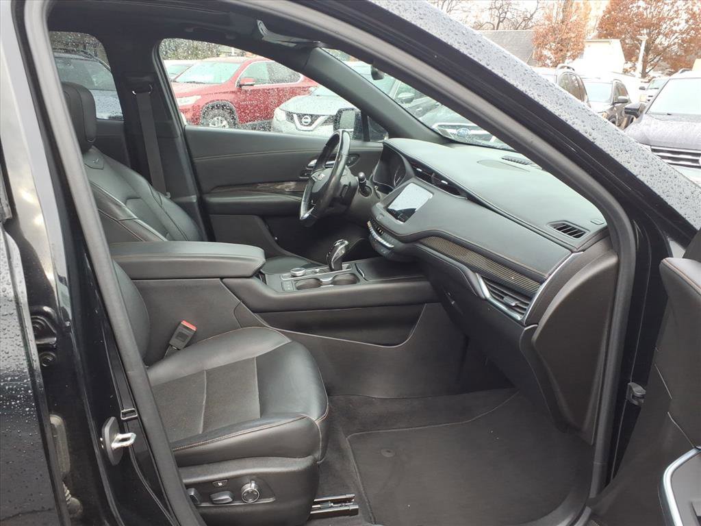 Used 2019 Cadillac XT4 Sport image 35