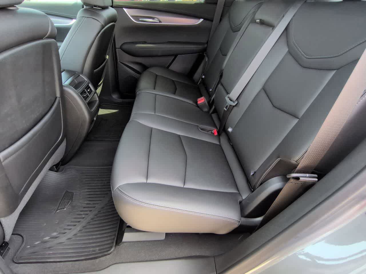 Used 2023 Cadillac XT5 Luxury AWD/4WD image 19