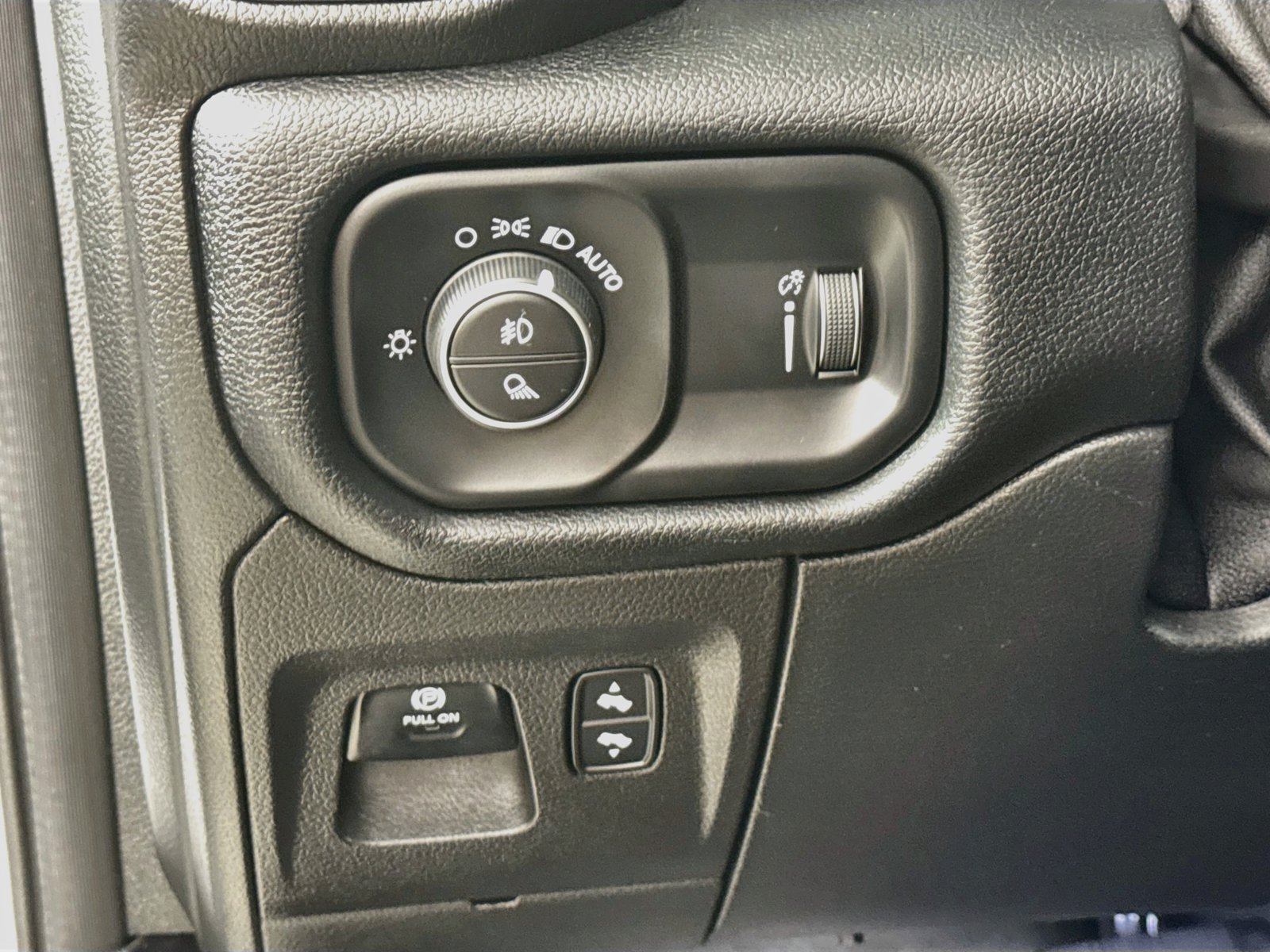 Used 2021 RAM 1500 Rebel w/ Rebel Level 1 Equipment Group AWD/4WD image 6