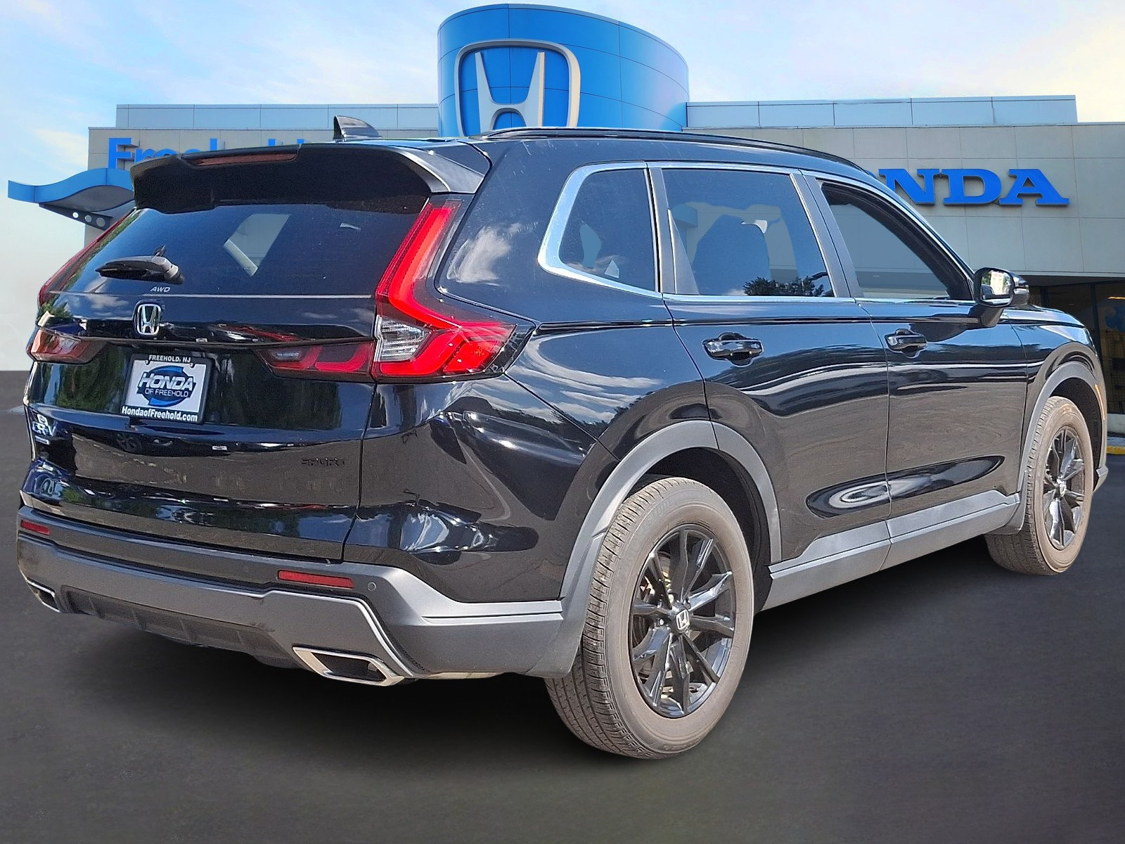 Certified 2024 Honda CR-V Sport-L image 6