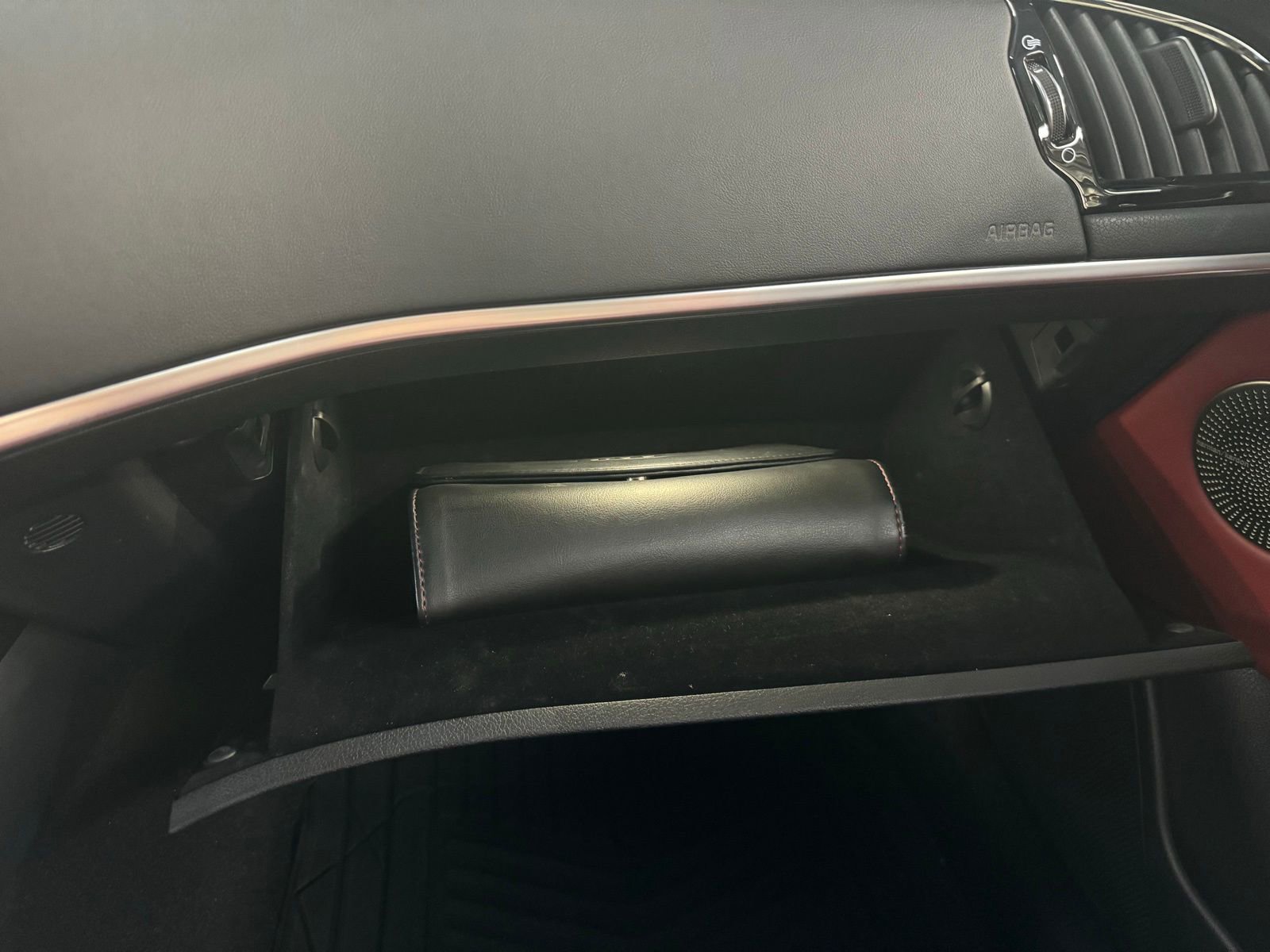 Used 2020 Kia Stinger GT2 image 26