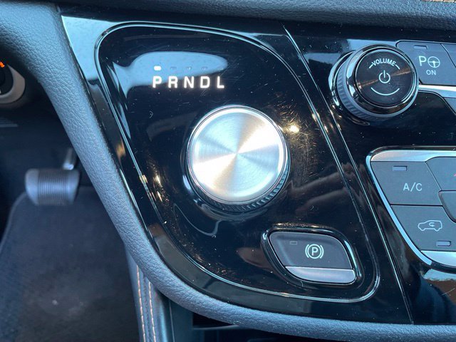 Used 2021 Chrysler Pacifica Pinnacle AWD/4WD image 22