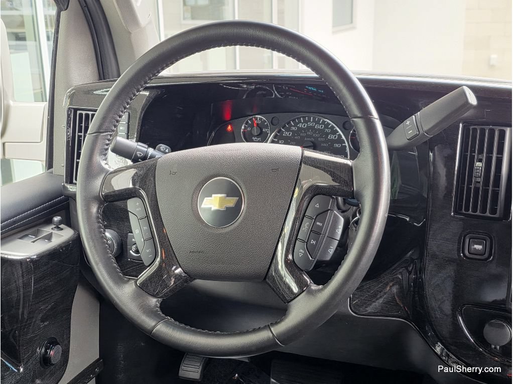 Used 2023 Chevrolet Express 2500 RWD image 50
