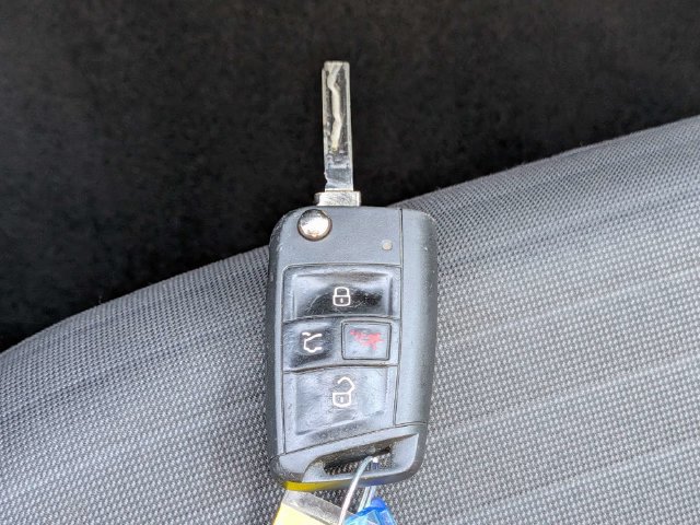 Used 2025 Volkswagen Jetta S FWD image 31