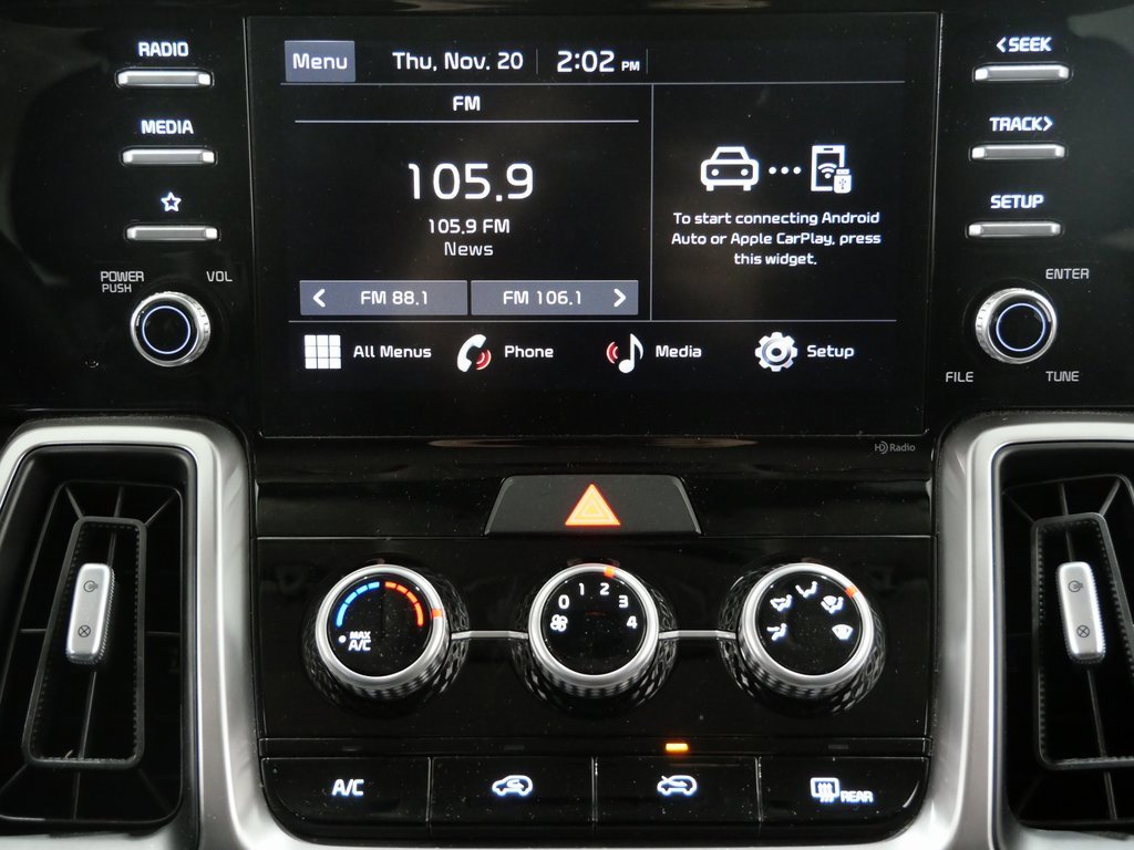 Used 2023 Kia Sorento LX image 20