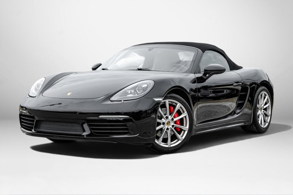 Used 2018 Porsche 718 Boxster S RWD image 3