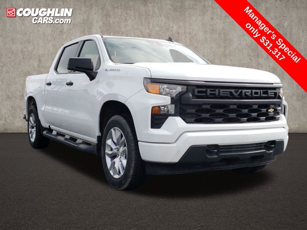 Used 2022 Chevrolet Silverado 1500 Custom AWD/4WD image 7