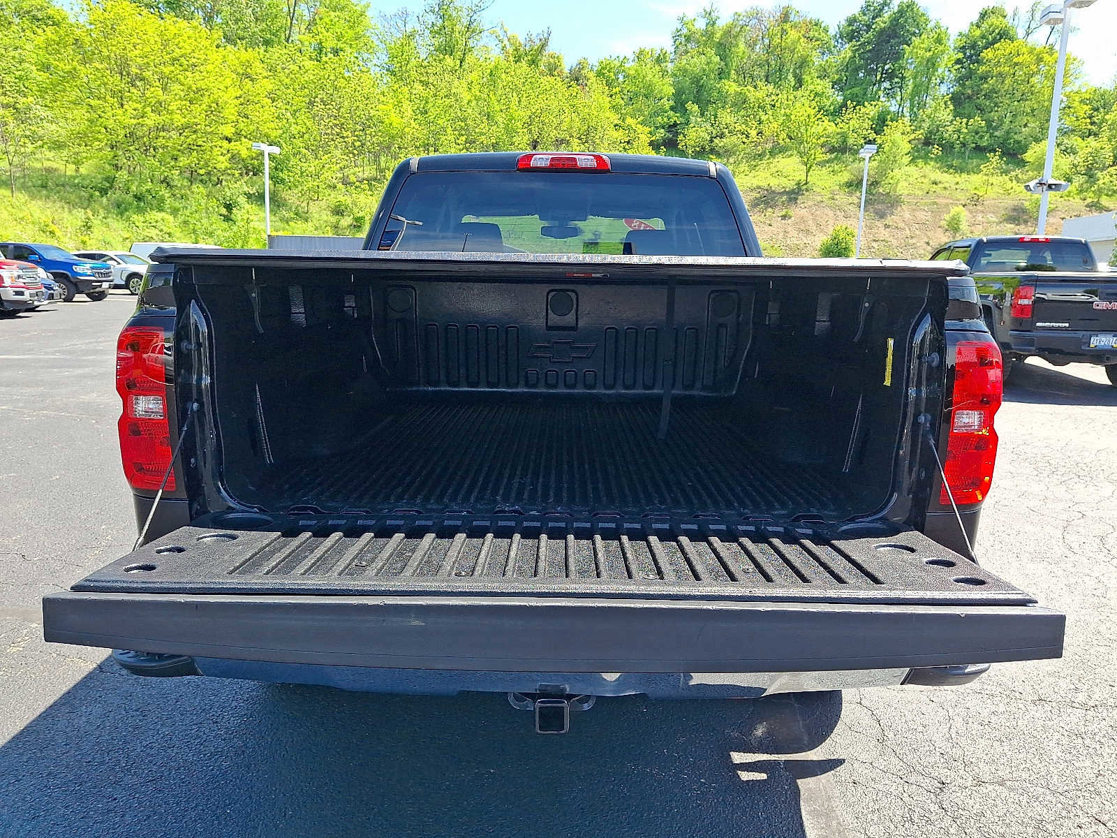 Used 2018 Chevrolet Silverado 1500 LT w/ All Star Edition AWD/4WD image 27