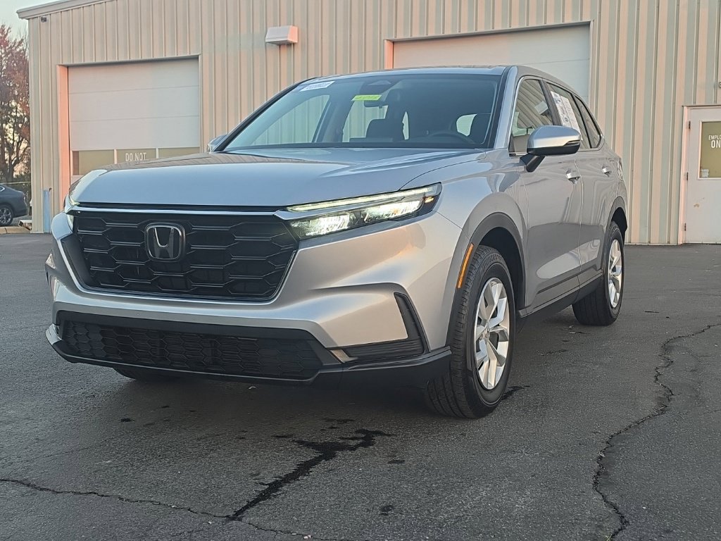Certified 2024 Honda CR-V LX image 3