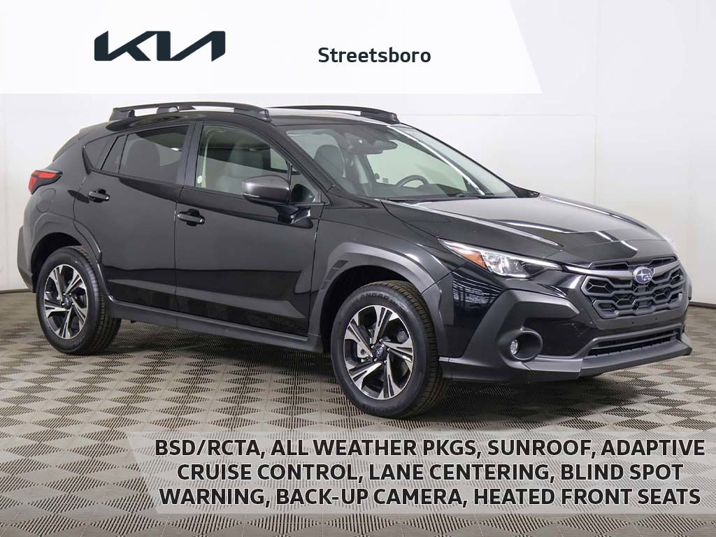 Used 2025 Subaru Crosstrek 2.0i Premium image 1