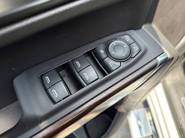 Used 2020 GMC Sierra 1500 SLT w/ SLT Premium Package AWD/4WD image 16