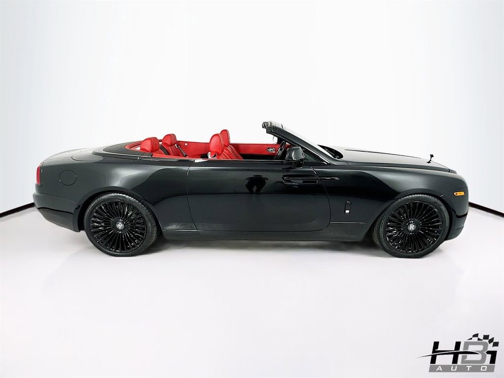 Used 2018 Rolls-Royce Dawn image 23