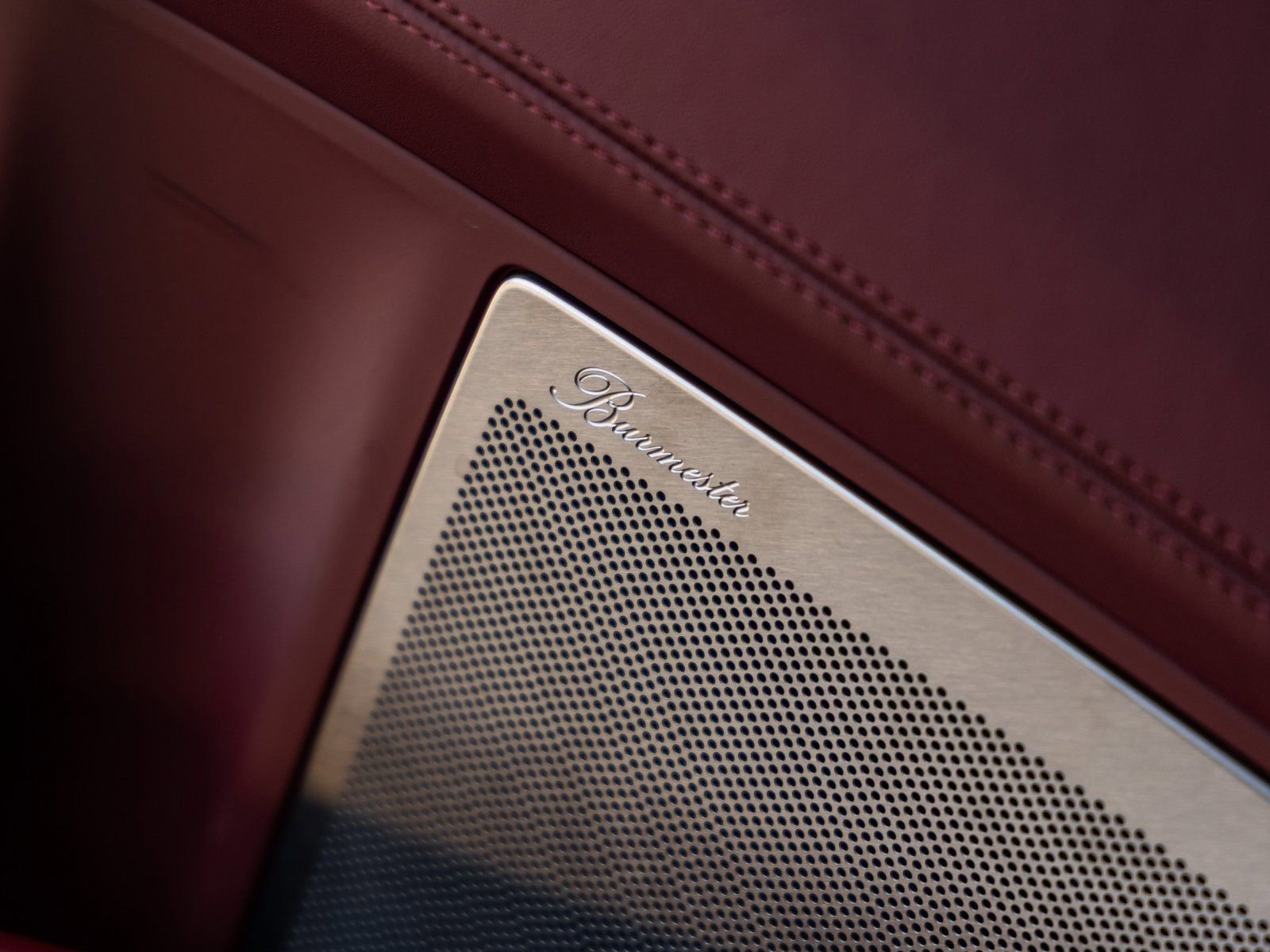 Used 2025 Porsche 911 Turbo S image 34