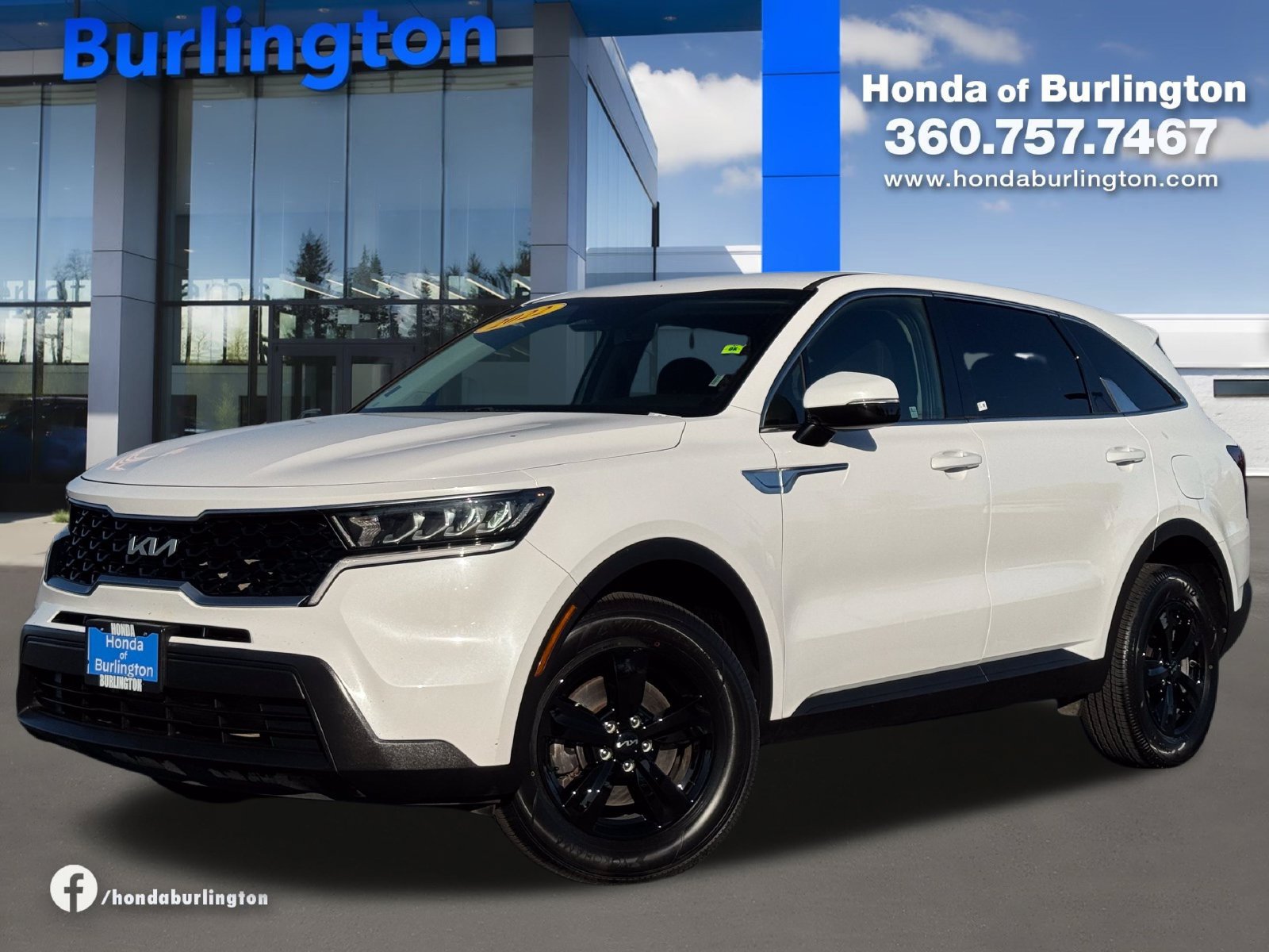 Used 2022 Kia Sorento LX AWD/4WD image 1