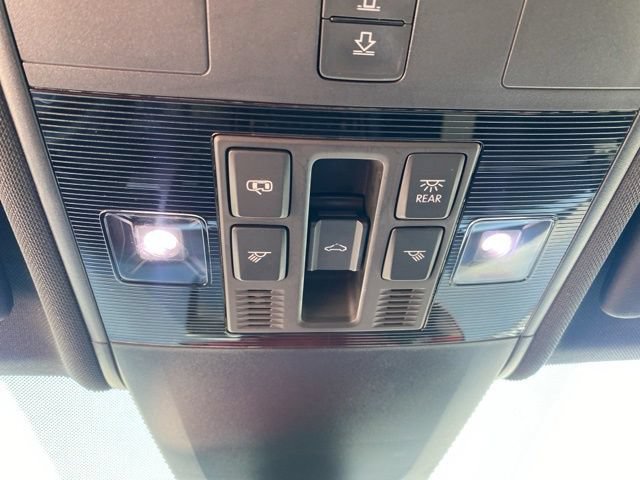 Used 2022 Volkswagen Atlas Cross Sport SEL Premium R-Line AWD/4WD image 13