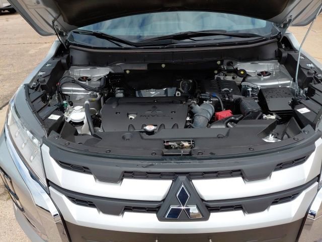 Used 2025 Mitsubishi Outlander Sport ES AWD/4WD image 34