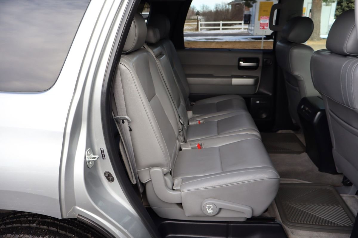 Used 2008 Toyota Sequoia Limited AWD/4WD image 23