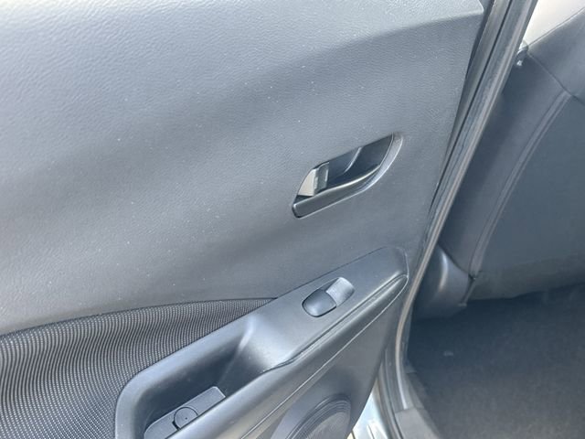 Used 2021 Nissan Kicks S FWD image 15