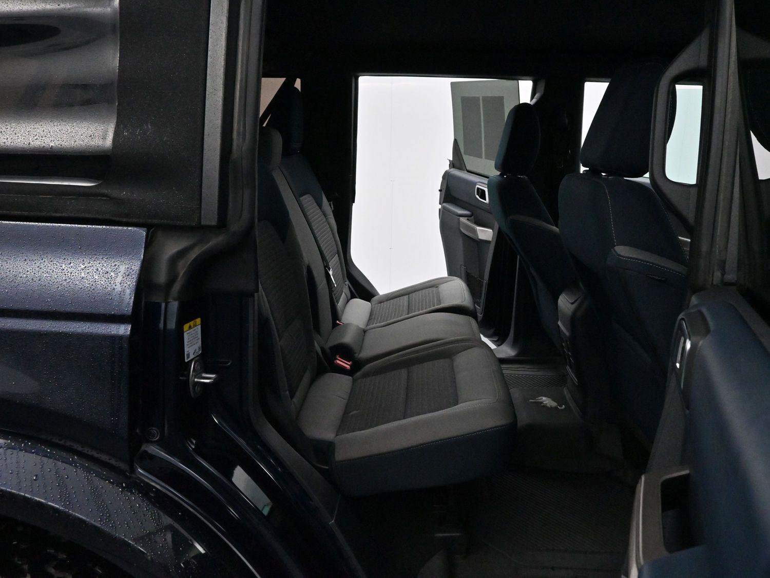 Used 2021 Ford Bronco Outer Banks image 32