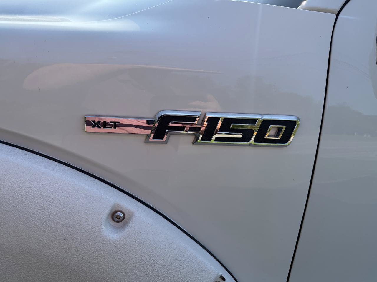 Used 2014 Ford F150 XLT AWD/4WD image 11