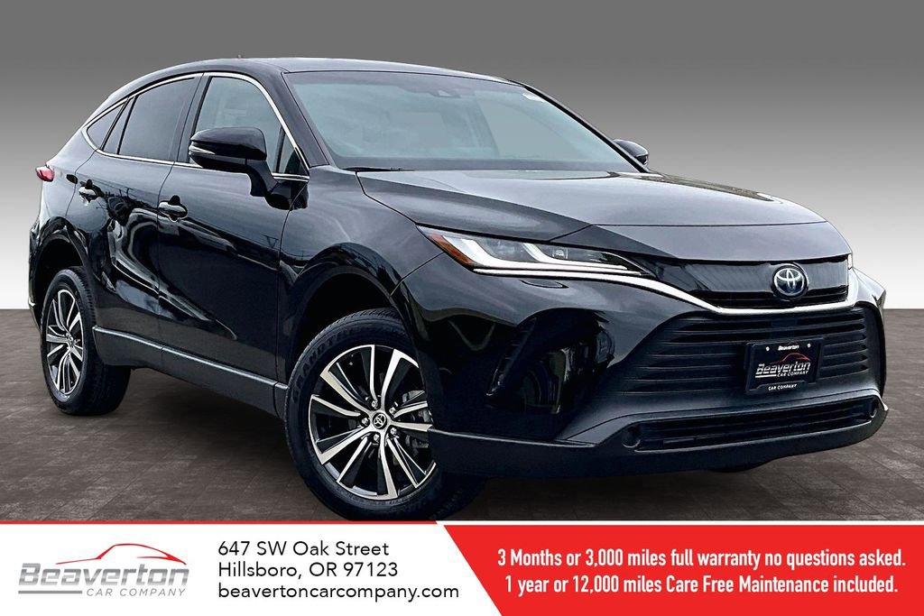 Used 2023 Toyota Venza LE AWD/4WD image 1