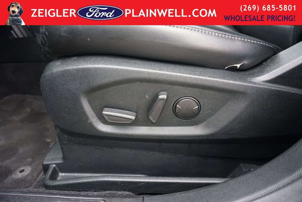 Used 2022 Ford Edge SEL image 18