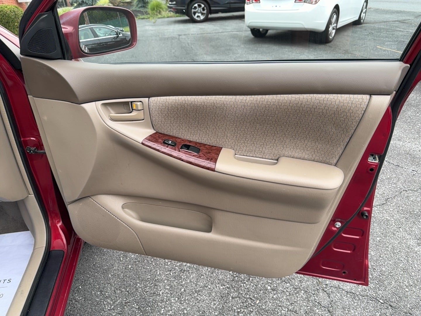 Used 2004 Toyota Corolla LE FWD image 20