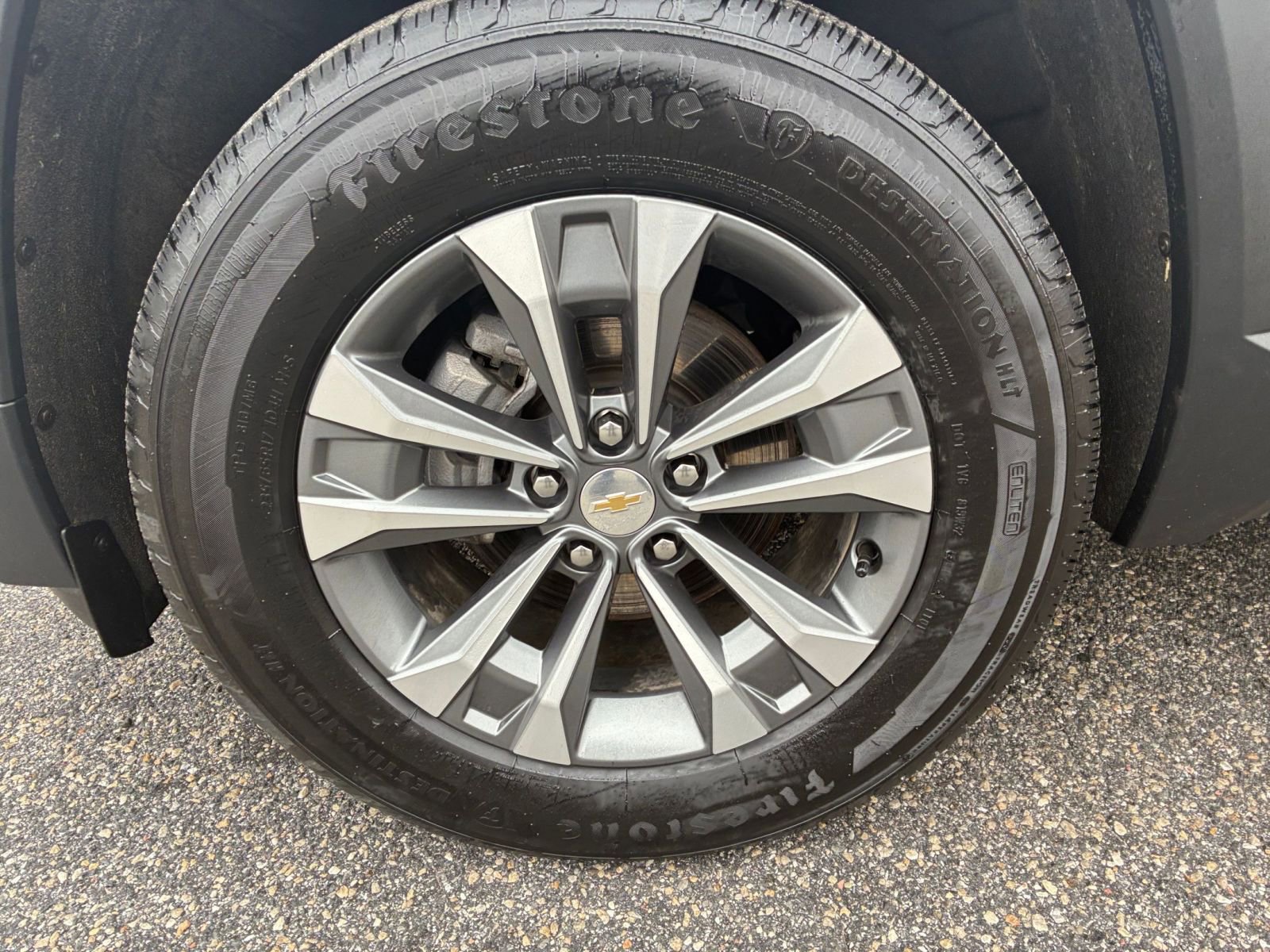 Used 2025 Chevrolet Equinox LT FWD image 24