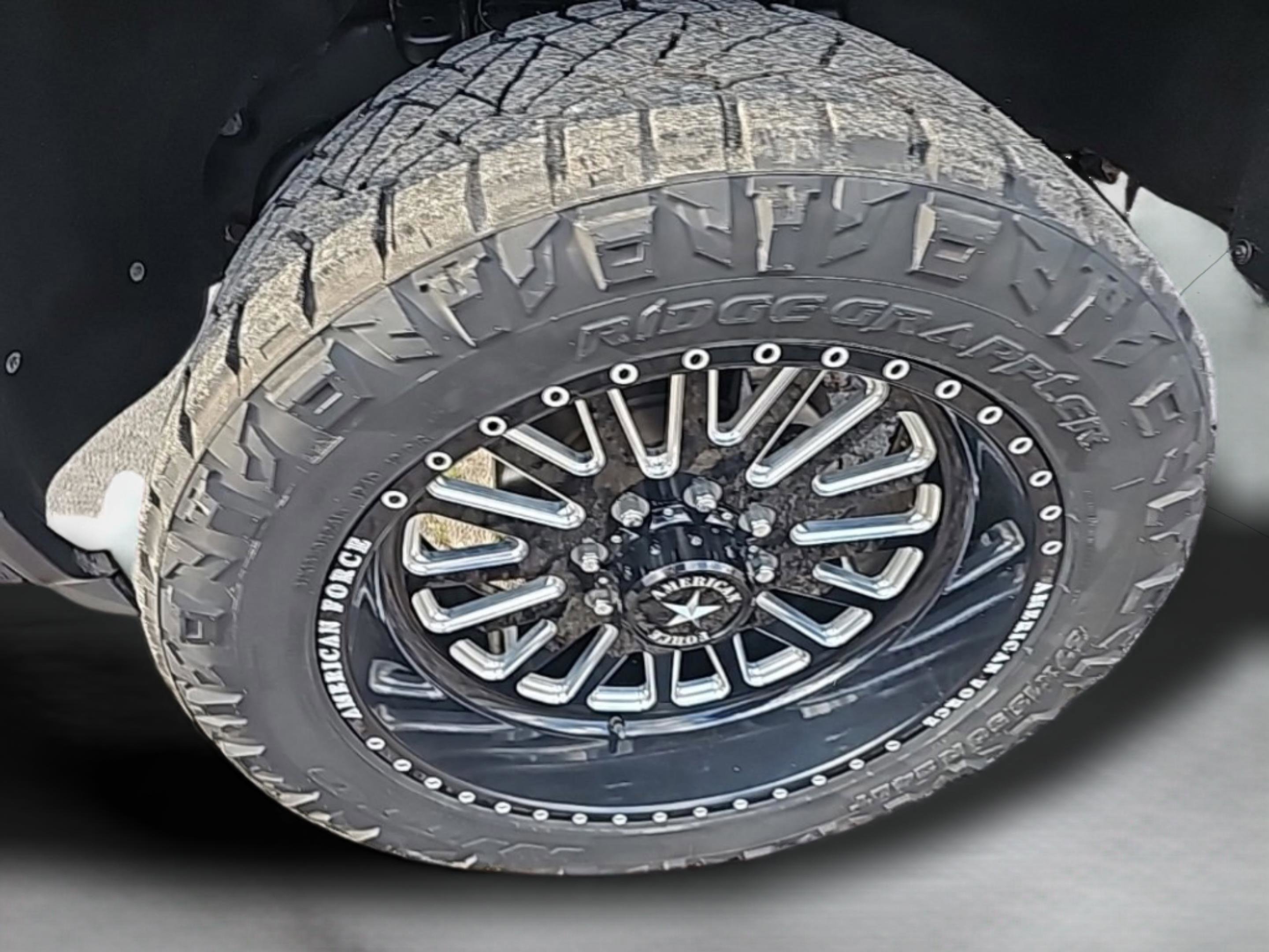 Used 2024 GMC Sierra 2500 Denali Ultimate w/ Max Trailering Package image 13