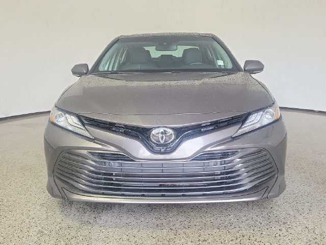 Used 2018 Toyota Camry XLE w/ Audio Package FWD image 3