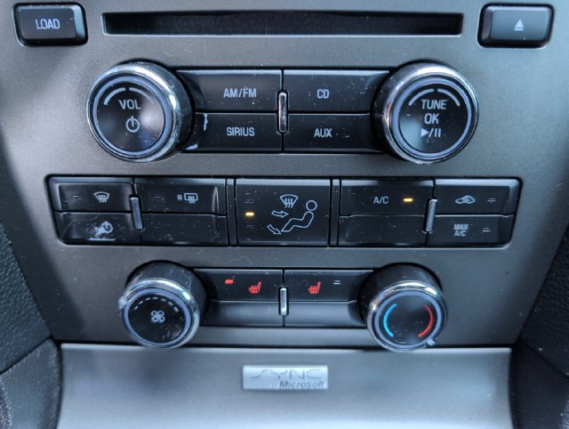 Used 2014 Ford Mustang Premium RWD image 18