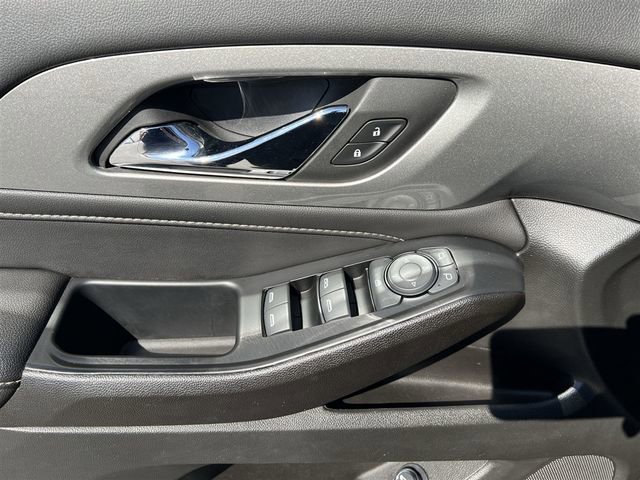 Certified 2023 Chevrolet Traverse LT image 19